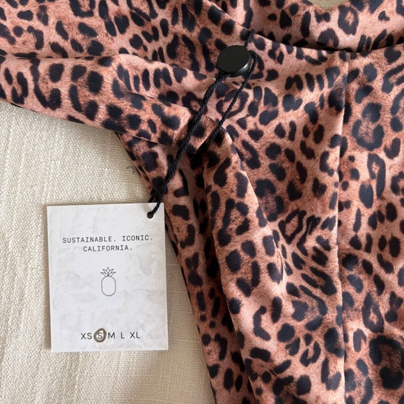 NWT - Skatie Bikini (top & bottom) - Picture 2 of 9